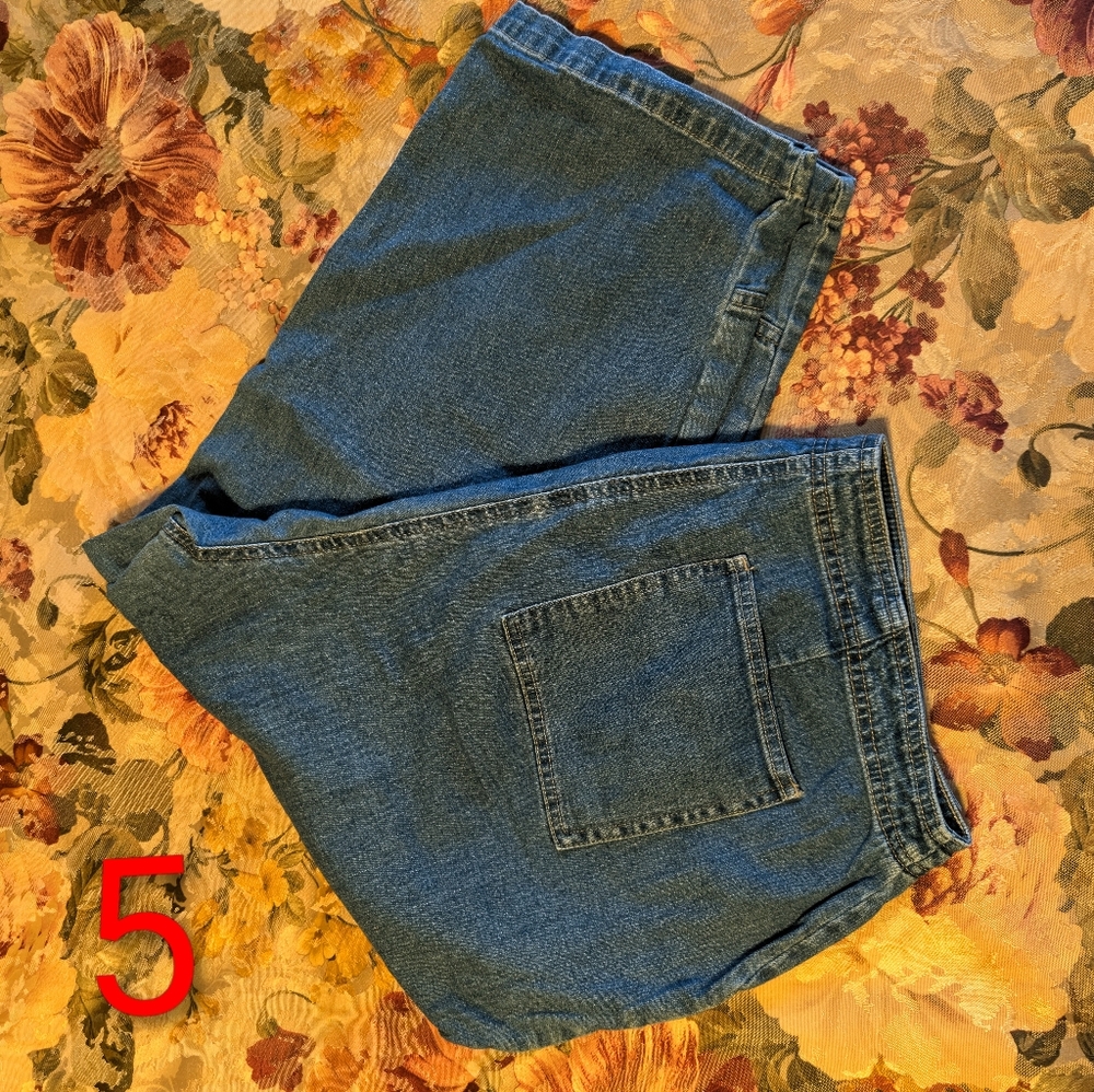 VTG DENIM&CO High Waisted Denim Capri Pants with 6 Pockets - EVC - 18W - Picture 3 of 7